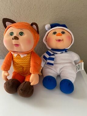 CPK Cabbage Patch Kids Doll Lot Fox Snowman Plush Dolls Plastic Face Hands 9.5"
